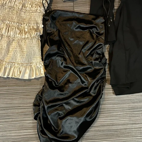 Going Out Clothes Bundle - Picture 5 of 13